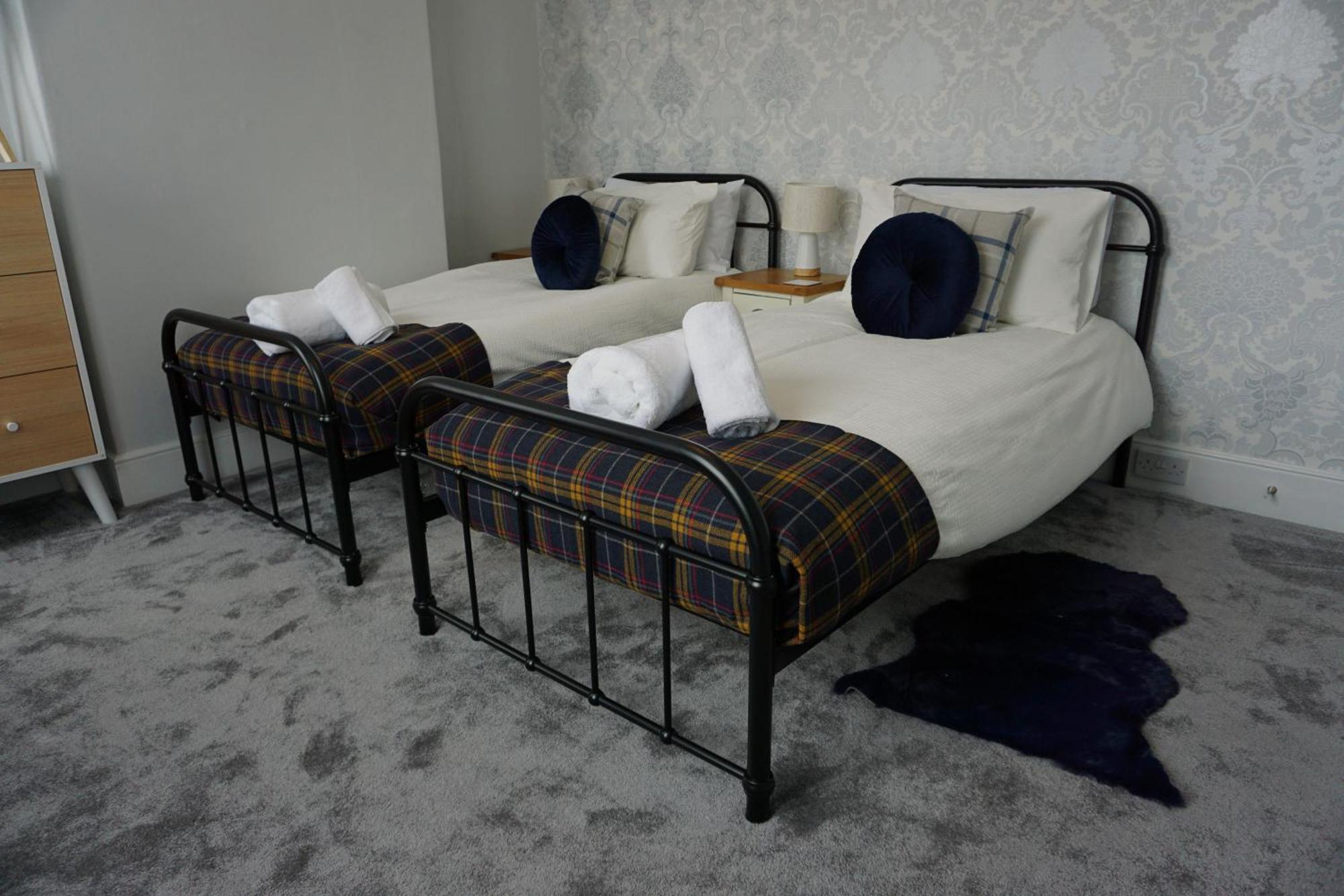 Love Lane Villa Lincoln Bagian luar foto